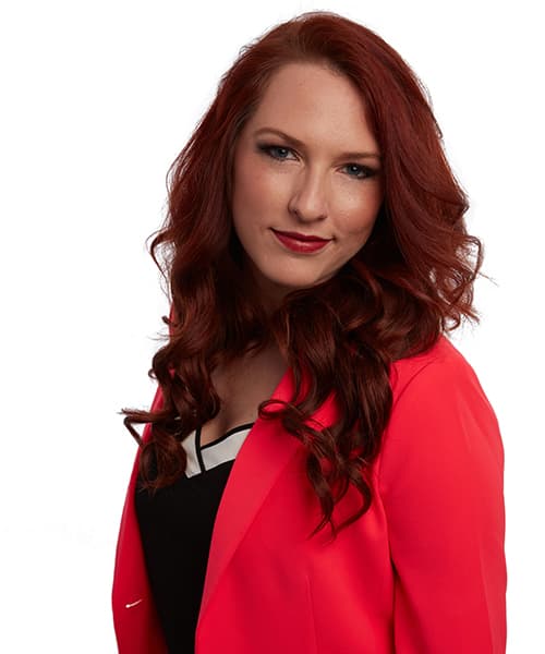 Tracy | Founder of Straight Consulting Tracy who is an orthodontic consultant at Straight Wire Consulting
